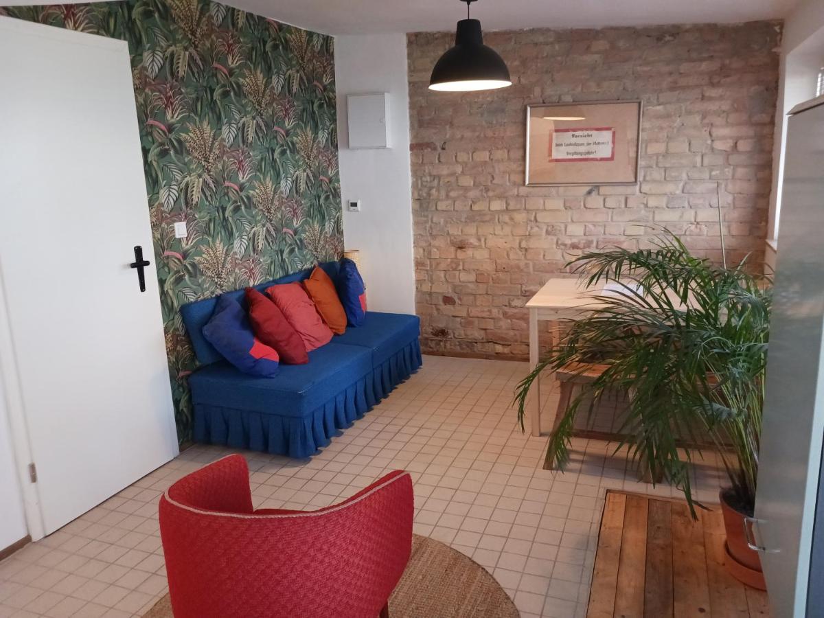 Squat Deluxe Berlin, The Hostel Dış mekan fotoğraf