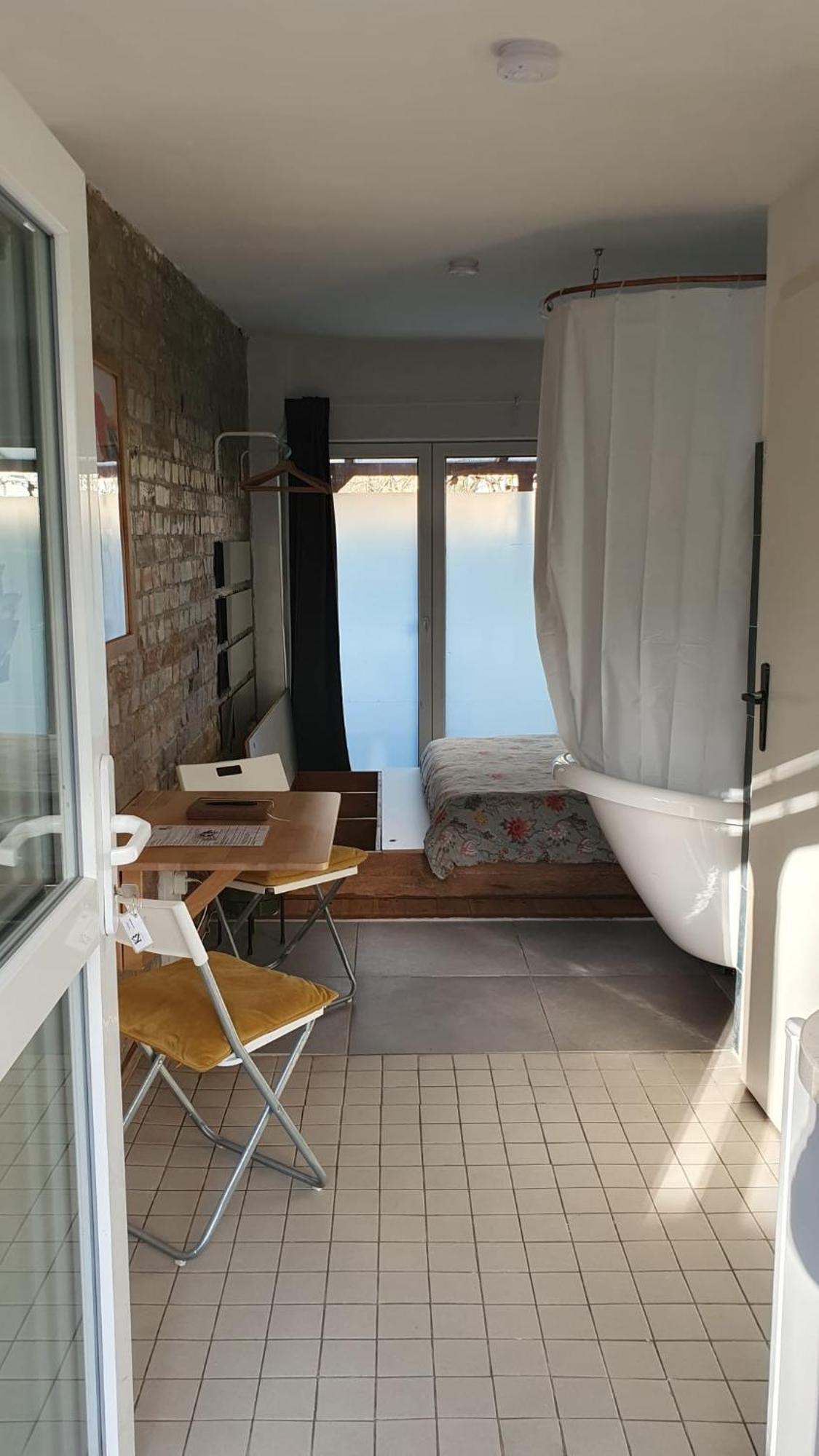 Squat Deluxe Berlin, The Hostel Dış mekan fotoğraf